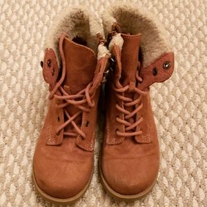 Girl combat boots with faux fur